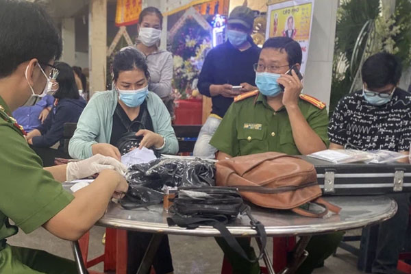 Lời kể người cô ruột của nạn nhân vụ cháy nhà, 8 người chết thảm: Đang nấu cơm dưới tầng trệt, quay lên thấy lửa đã bao trùm-9