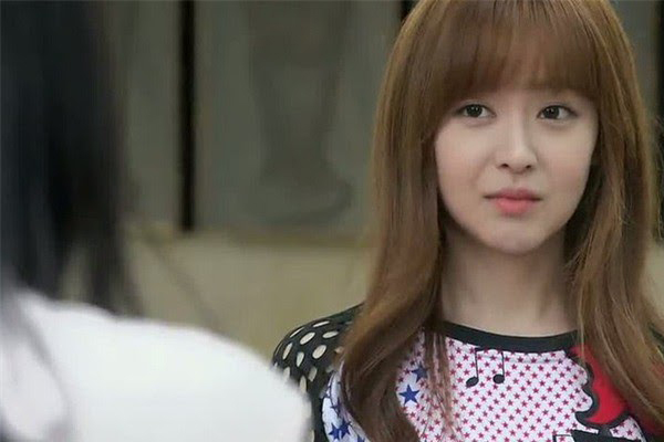 Chồng đưa 40 nghìn thách vợ đi chợ nấu được 3 món tươm tất, đến lúc dọn mâm cơm lên anh ta sốc đến rơi cả chiếc cốc-3