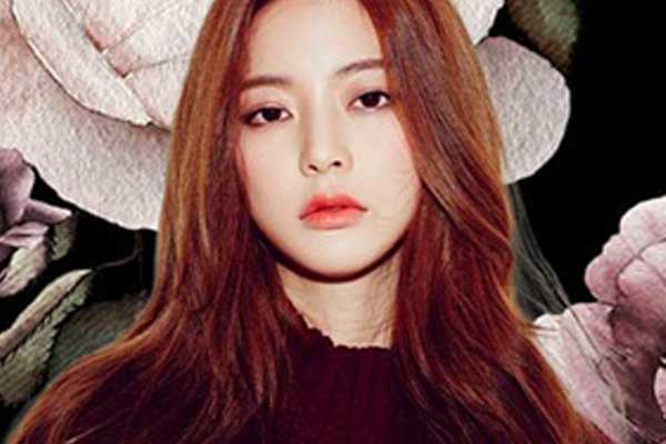 Nữ nhân sinh ngày âm lịch này chân cứng đá mềm, khó khăn mấy cũng đã vượt qua, tháng 4 âm lịch tình tiền thăng hoa như diều gặp gió-4