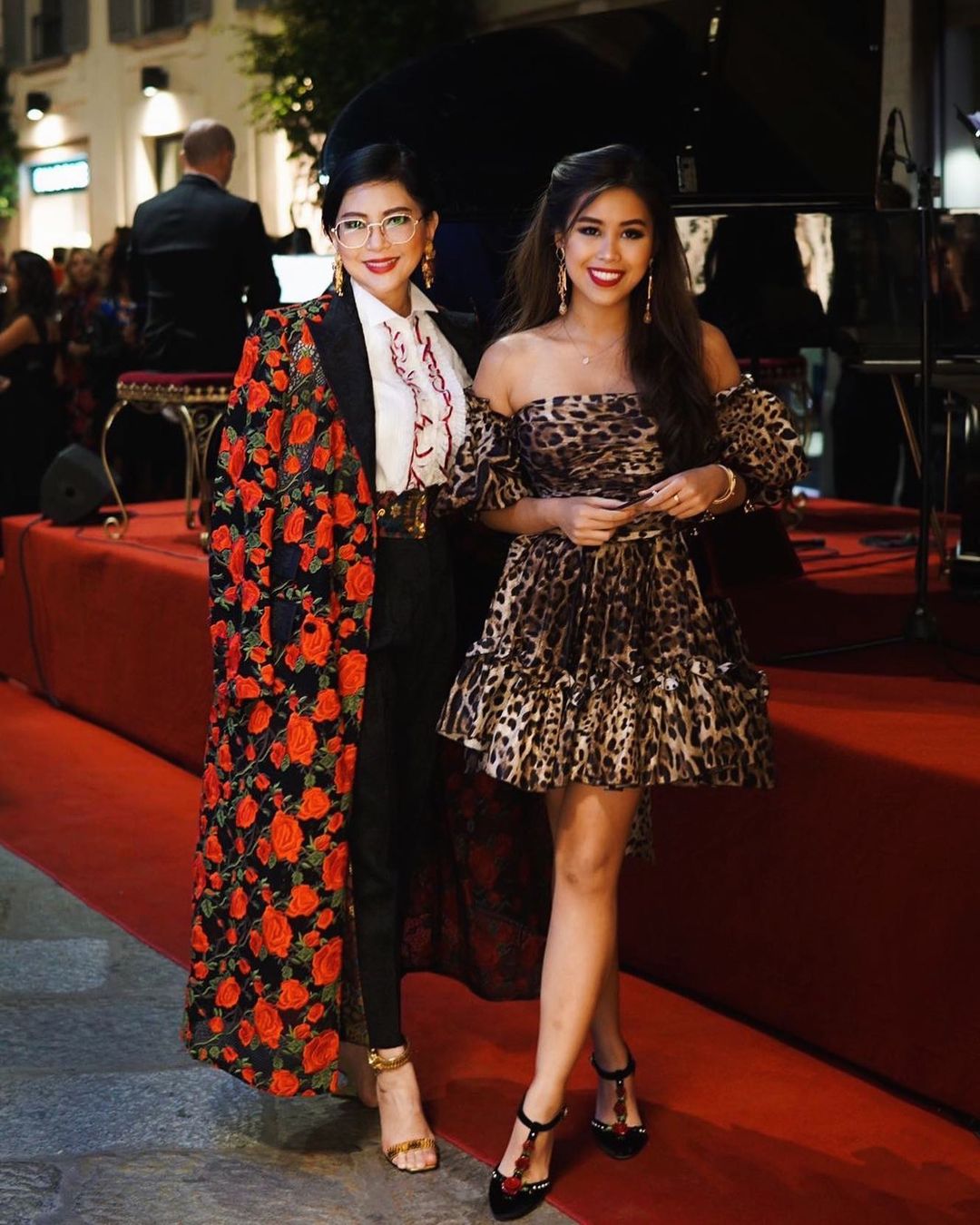 4 người phụ nữ làm mẹ nổi đình đám vì quá bản lĩnh và giàu có, nhưng có một người đặc biệt hơn tất cả mà ít ai để ý đến-19