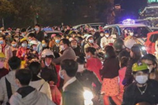 TP.HCM tìm người liên quan đến lịch trình dày đặc của BN 3141 tại Nha Trang, Đà Lạt: Phải cách ly ngay