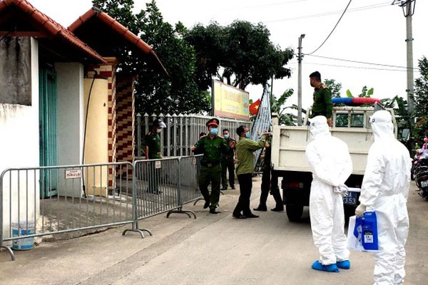 NÓNG: Giãn cách xã hội toàn TP Hòa Bình theo Chỉ thị 15 từ 0h ngày 10/5-1