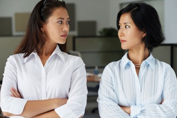 Chồng đi công tác nước ngoài nuôi bồ có con riêng, vợ biết vẫn điềm nhiên, song màn chốt hạ của cô&nbsp;mới đắng ngắt-2