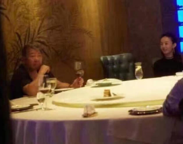 SỐC: Phùng Thiệu Phong tung clip ngoại tình của Triệu Lệ Dĩnh với đạo diễn 67 tuổi, nữ diễn viên khóc lóc xin lỗi?-3