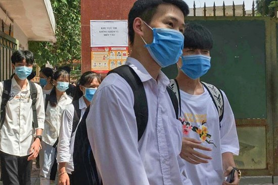 Học sinh dương tính với Covid- 19 được xét đặc cách tốt nghiệp