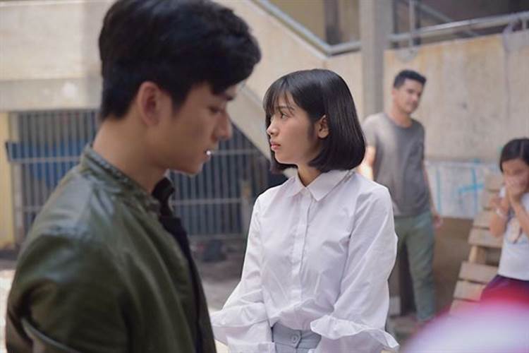 Không chấp nhận nuôi con riêng của chồng, tôi bị dày vò, đay nghiến đến trầm cảm-1