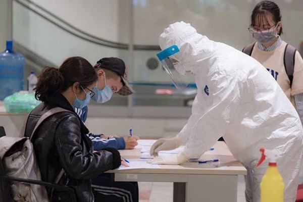 Chuỗi lây nhiễm COVID-19 từ thẩm mỹ viện AMIDA lan ra 5 tỉnh, trở thành ổ dịch lớn nhất Đà Nẵng-3