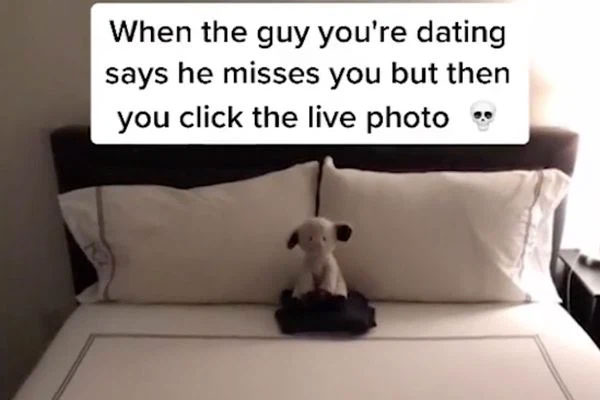 Nửa đêm cảm thấy ai đó đang nhìn mình, người mẹ bật dậy chạy ngay đến phòng con kiểm tra, rùng mình khi xem lại camera-3