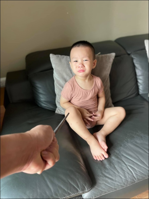 Trông con mùa dịch khiến tình cảm gia đình đi xuống, học ngay chiêu cao thủ của ông bố hài hước, đông con nhất VTV này!-4