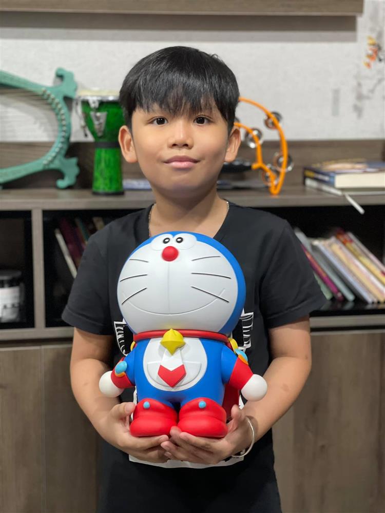 Nhạc sĩ vừa công khai chê bà Phương Hằng thô tục: Là ông bố đơn thân kỳ lạ được ngưỡng mộ vì cách dạy con-6