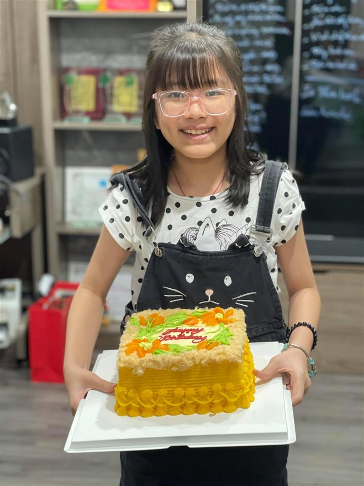 Nhạc sĩ vừa công khai chê bà Phương Hằng thô tục: Là ông bố đơn thân kỳ lạ được ngưỡng mộ vì cách dạy con-7