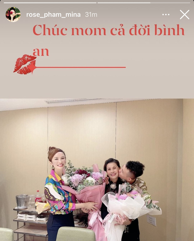 Bà 2 của Minh Nhựa tung khoảnh khắc cười tươi rói bên cạnh mẹ chồng, khẳng định mối quan hệ tốt đẹp-1