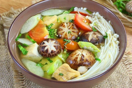 Chẳng cần thêm thịt, món canh chua này vẫn cứ ngon xuất sắc!