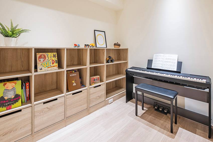 Ngôi nhà lấy ý tưởng thiết kế từ một cái cây lớn với 6 phòng ngủ đơn giản trang nhã, không gian dài, rộng và cao-15