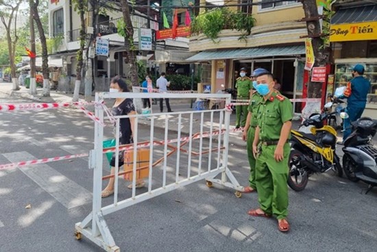 Cặp đôi dương tính SARS-CoV-2 ở Đà Nẵng từng về nhà tại TP.HCM, tập gym, uống trà sữa và đi ăn nhiều nơi