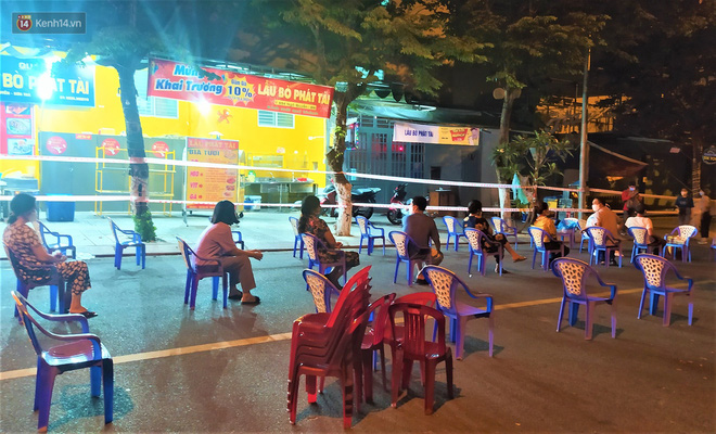 Đà Nẵng phát hiện hơn 30 ca dương tính SARS-CoV-2 mới: Phong tỏa khẩn cấp khu công nghiệp, xét nghiệm 700 người trong đêm-8