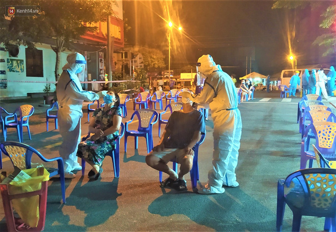 Đà Nẵng phát hiện hơn 30 ca dương tính SARS-CoV-2 mới: Phong tỏa khẩn cấp khu công nghiệp, xét nghiệm 700 người trong đêm-9