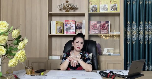 Mỉa mai bà Phương Hằng làm giàu bất chính, NSND Hồng Vân bị chính chủ livestream nói gay gắt, netizen ùa vào tấn công-5