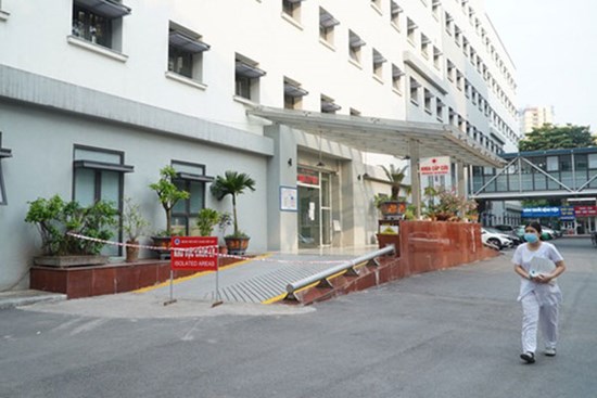 Đôi vợ chồng ở quận Thanh Xuân dương tính SARS-CoV-2: Từng du lịch Đà Nẵng, khám ở BV Việt Xô, chơi golf, dự đại hội cổ đông và rất nhiều cuộc họp