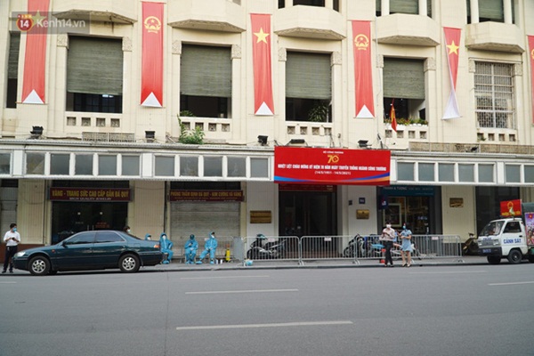 Đôi vợ chồng ở quận Thanh Xuân dương tính SARS-CoV-2: Từng du lịch Đà Nẵng, khám ở BV Việt Xô, chơi golf, dự đại hội cổ đông và rất nhiều cuộc họp-4