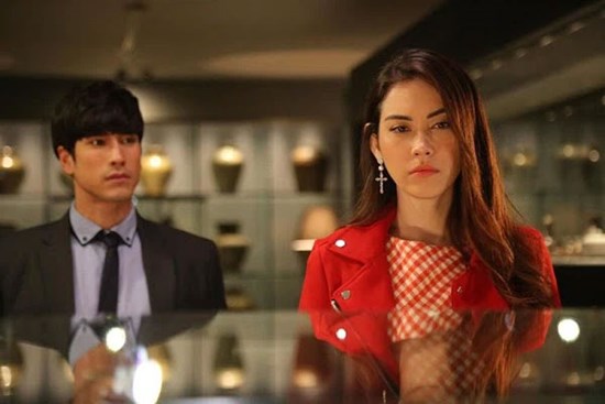 Kẻ thứ ba ghen ngược trơ trẽn, vợ hẹn gặp đưa một thứ mà khiến anh ả tái mét, phải đăng đàn xin lỗi 7 ngày liên tiếp