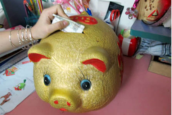 Vợ chồng trẻ bán nhà quê lên phố, trớ trêu ở không được, về không xong-3