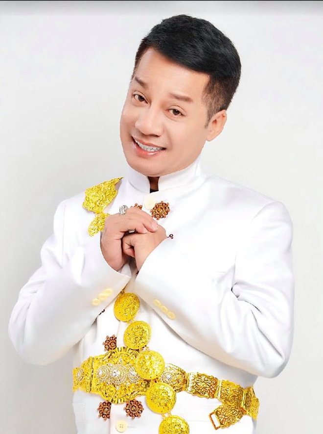 Minh Nhí nổi tiếng, quyền lực cỡ nào mà được xếp ngồi chung ghế nóng cùng Hoài Linh?-2