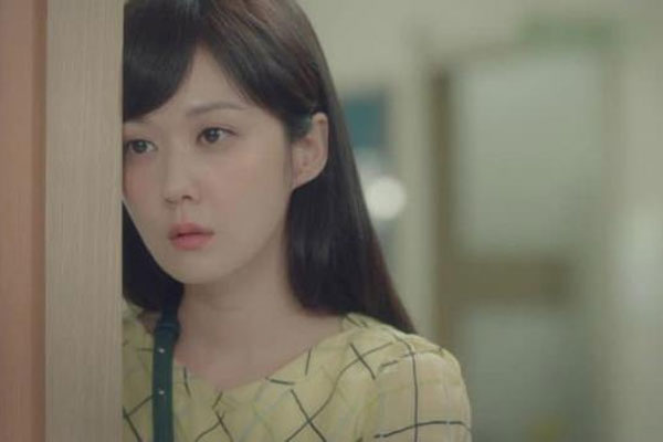 Bị em dâu giàu có mỉa mai, tôi chưa kịp phản ứng thì mẹ chồng đã bốp chát một câu khiến cô ta cứng họng-2