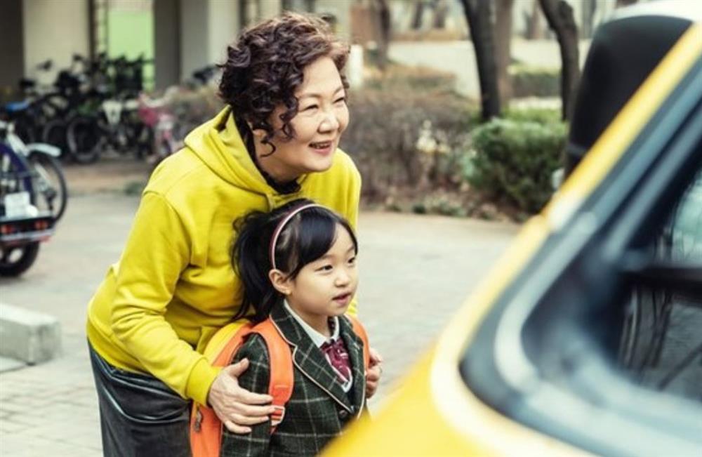 Sau khi bị người vợ xinh đẹp đá”, mẹ vợ lặng lẽ hẹn con rể, đưa ra yêu cầu khiến anh mừng rỡ như điên-1