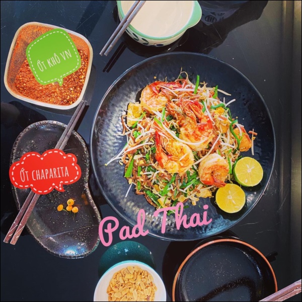 Vừa lặng lẽ xóa tin bài về tiền ảo, Kiều Minh Tuấn khoe nhẹ món thịt xá xíu và hủ tiếu tự làm hấp dẫn như ngoài hàng-9