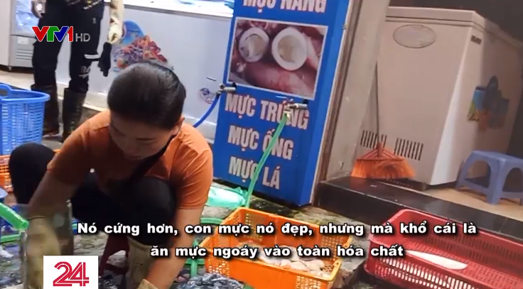 Kinh hãi công nghệ tẩy trắng mực thối bằng oxy già-3