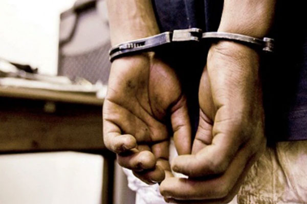 Con trai sinh non lại mắc bệnh hiểm nghèo, bà mẹ không muốn nuôi nên tìm cách trừ khử tàn ác không thể tha thứ-5