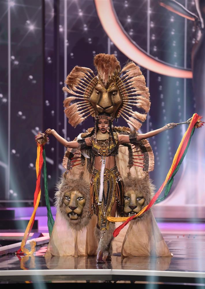 Top 10 trang phục dân tộc xuất sắc nhất ở Miss Universe-13