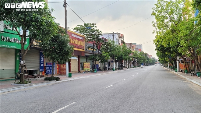 Ổ dịch lớn nhất Bắc Ninh vắng lặng chưa từng thấy trong cao điểm chống COVID-19-4