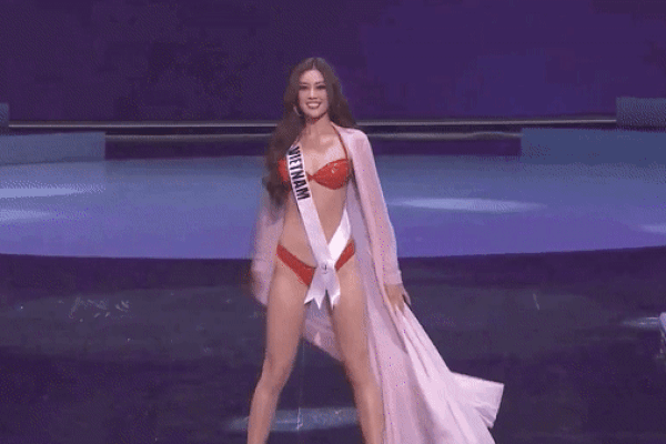 3 chiến thuật thời trang cao tay của Khánh Vân tại Miss Universe: Dân tình vừa tự hào lại vừa đồng cảm-9