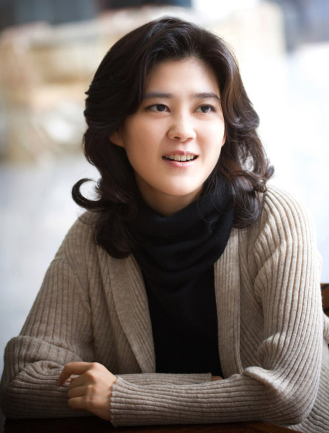 Cãi lời gia đình để cưới anh bảo vệ và cái kết 15 năm sau: Bị chồng bạo hành, ly hôn vẫn kiện ngược để đòi 1,1 tỷ đô bồi thường-2