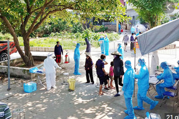 Trưa 15/5, Việt Nam có thêm 18 ca mắc COVID-19 mới-2