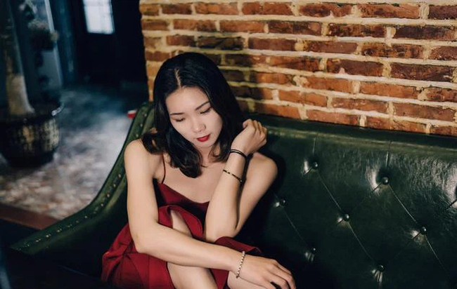 Tôi xinh đẹp, tài giỏi nhưng vẫn bị chồng bỏ, ngày anh tái hôn, biết danh tính vợ mới của anh mà tôi sốc ngất-1