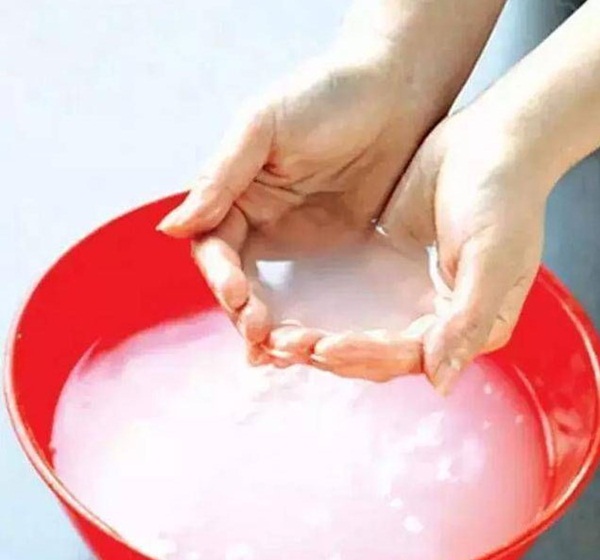 Mẹo giúp bạn không cần phải lau sàn trong một tuần mà nhà vẫn sạch bong kin kít-4