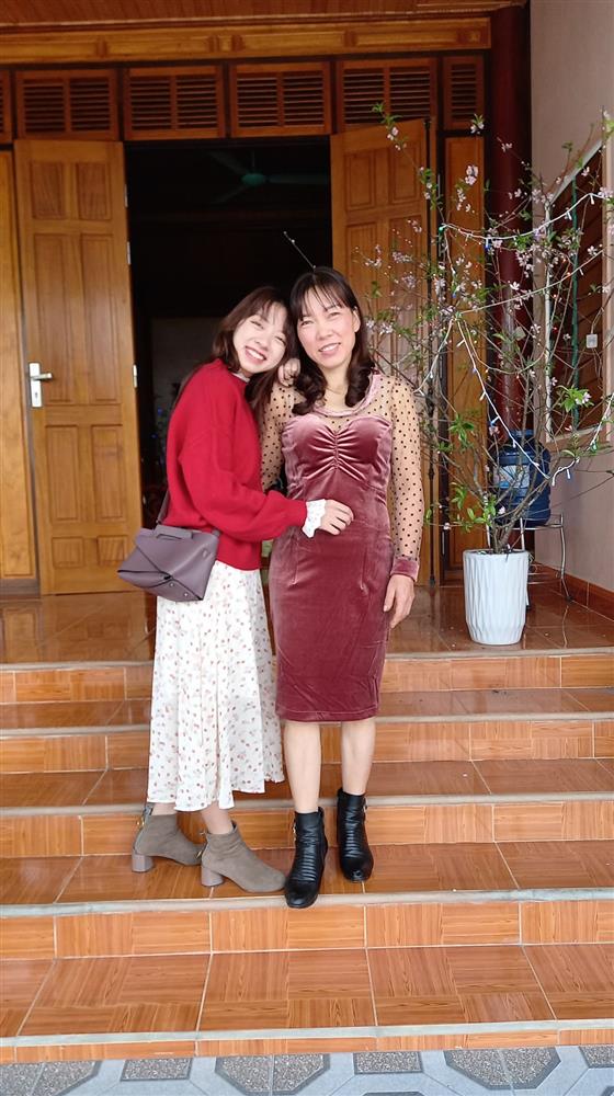 Cô gái Sài Gòn khoe thùng đồ ăn mẹ gửi từ nơi cách xa nghìn cây số, nhìn hiện vật đi kèm bên trong lại càng thấy xúc động hơn-3