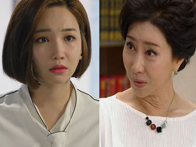 Trước khi mẹ chồng vào phòng mổ, con dâu phát hiện trong túi có thẻ ngân hàng bà lén bỏ vào, trên đó ghi 6 chữ khiến cô bật khóc-3