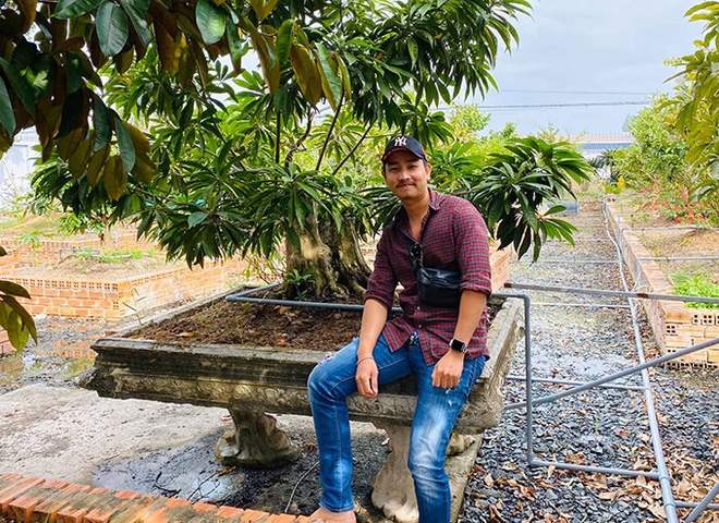 Danh tính em trai bỏ nghề diễn về làm nông dân của Quách Ngọc Ngoan-5