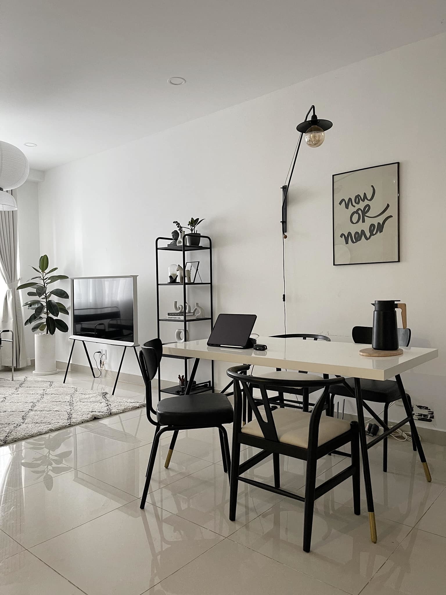 Chàng trai độc thân tiết kiệm tiền lương, cải tạo nhà trọ như khách sạn 5 sao-1