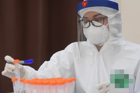 Trưa 16/5, thêm 6 ca mắc COVID-19