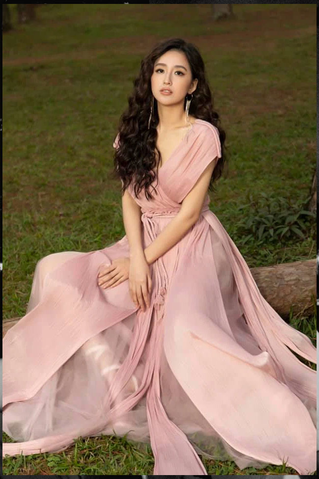 Sau Mai Phương Thúy, Noo Phước Thịnh cũng đăng trạng thái buồn bã cô đơn, cần một người bên cạnh-2