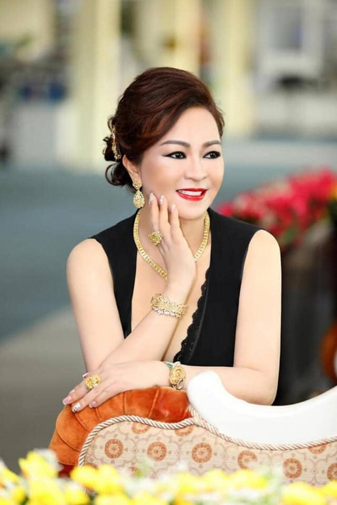 Bà Phương Hằng: Đàm Vĩnh Hưng ăn nói rất cao ngạo, nghĩ mình là ông hoàng-4