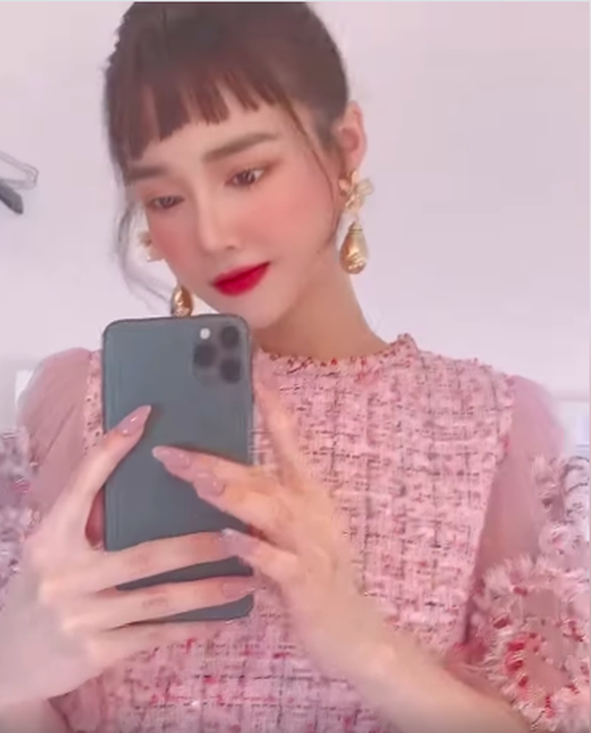 Nhã Phương có thù với tóc mái lắm, 5 lần 7 lượt để mà đều bị dìm vô tận-7