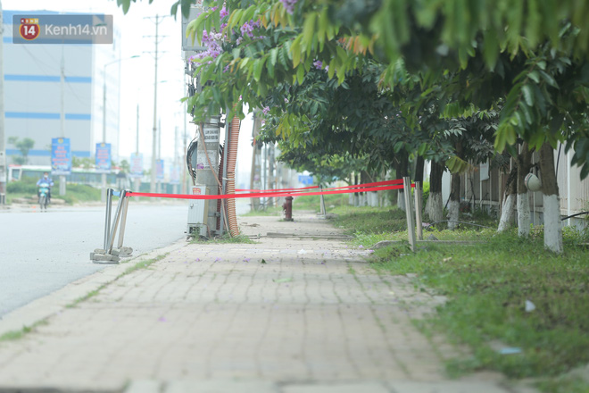 Cận cảnh phong tỏa công ty Hosiden - ổ dịch hơn 200 ca Covid-19 ở Bắc Giang-14