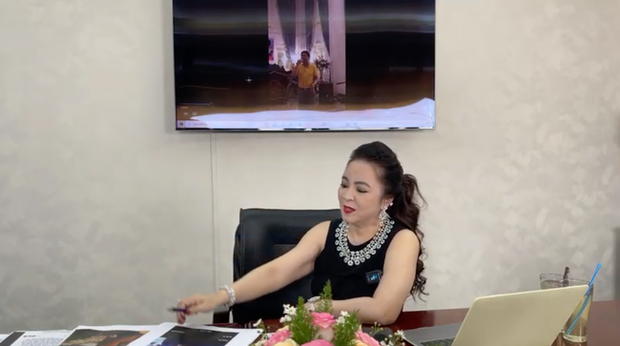 BẤT NGỜ: Bà Phương Hằng đột nhiên tâm sự về người thân duy nhất đang phụng dưỡng, chuyển tiền đều đặn mỗi tháng và vạch mặt hội 22 người bạn thân từng phản bội mình-2