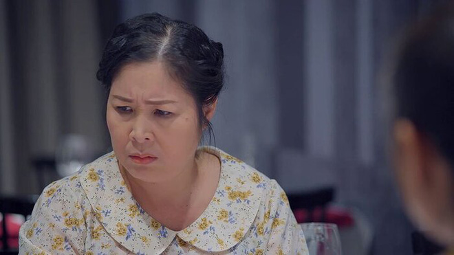 Bà Nguyễn Phương Hằng: Tôi sẽ lấy Hồng Vân ra thí điểm để làm gương cho nghệ sĩ khác-2